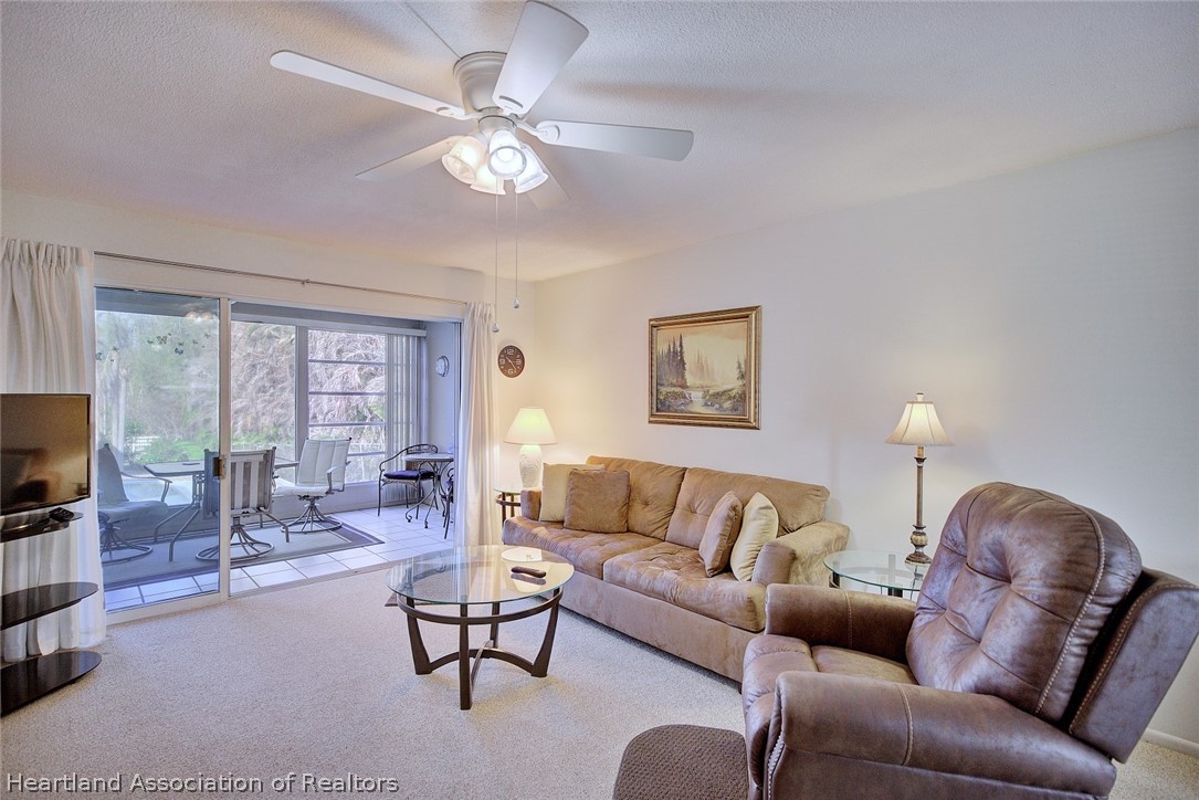 1801 Lakeview Drive 301