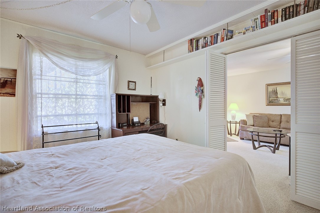 1801 Lakeview Drive 301