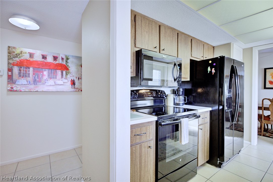 1801 Lakeview Drive 301