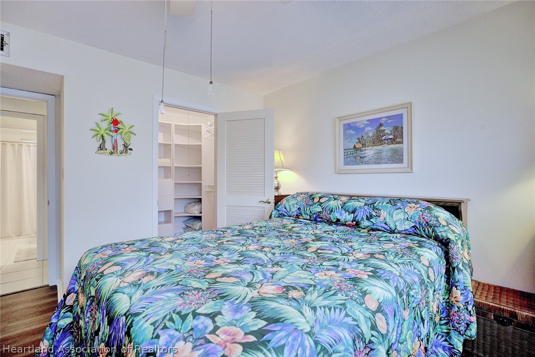 1801 Lakeview Drive 301