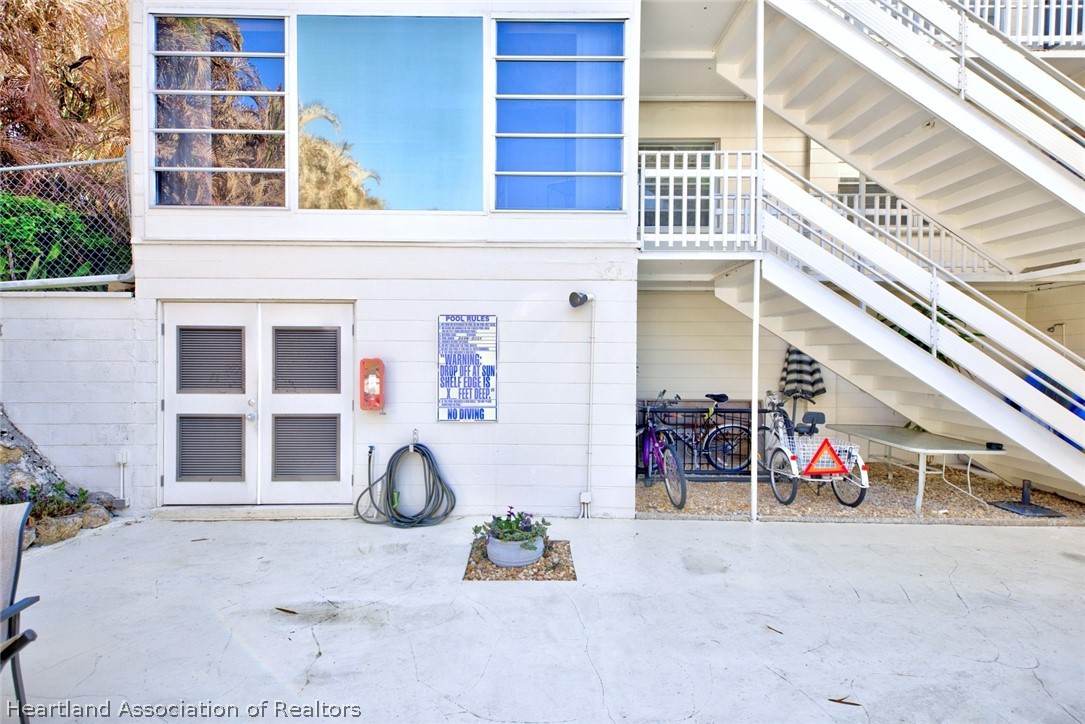 1801 Lakeview Drive 301