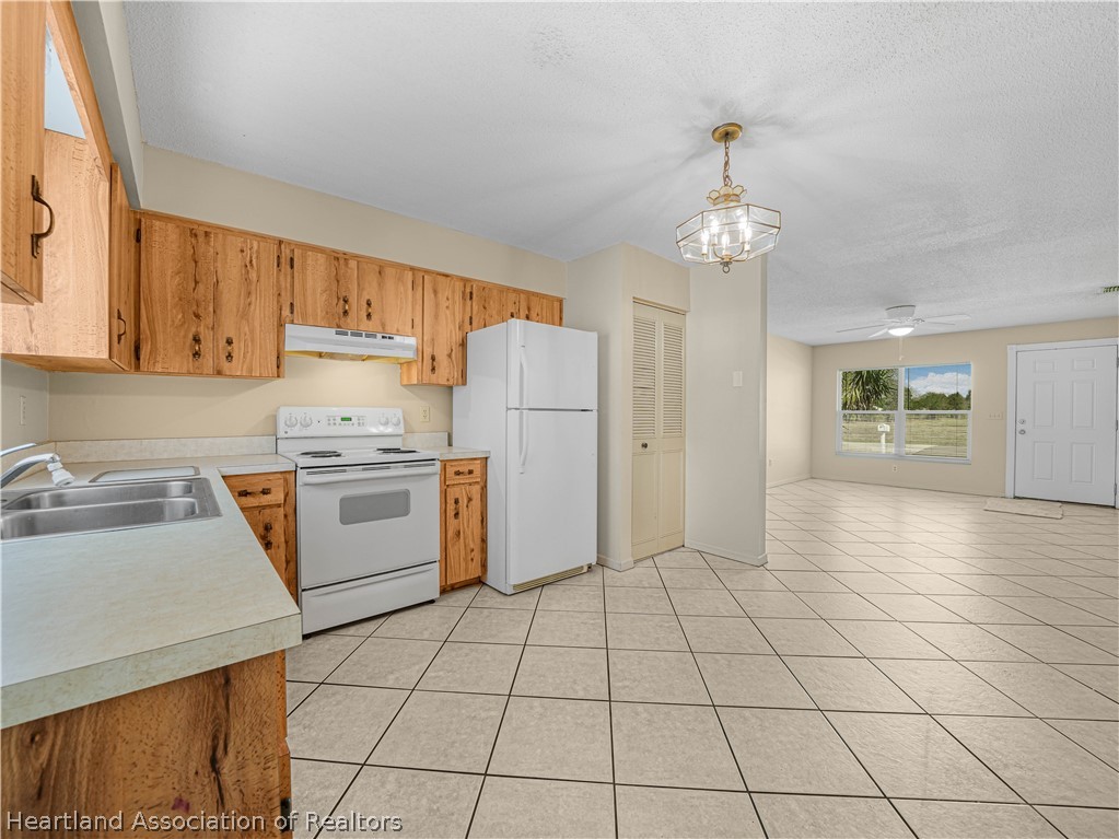 3021 Villa Road