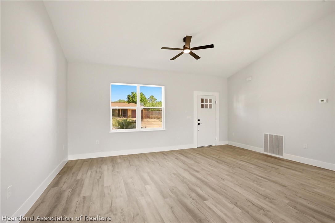 3108 Buttercup Lane