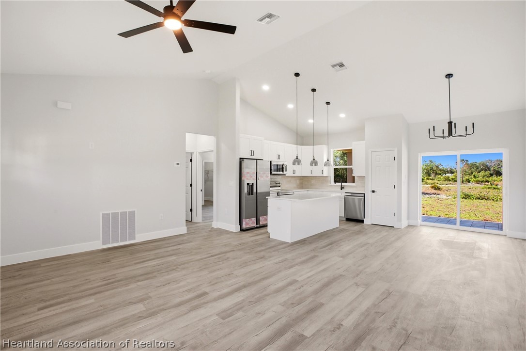 3108 Buttercup Lane