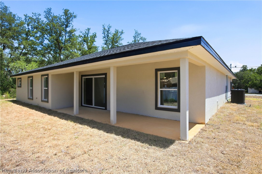 2031 W Myakka Road