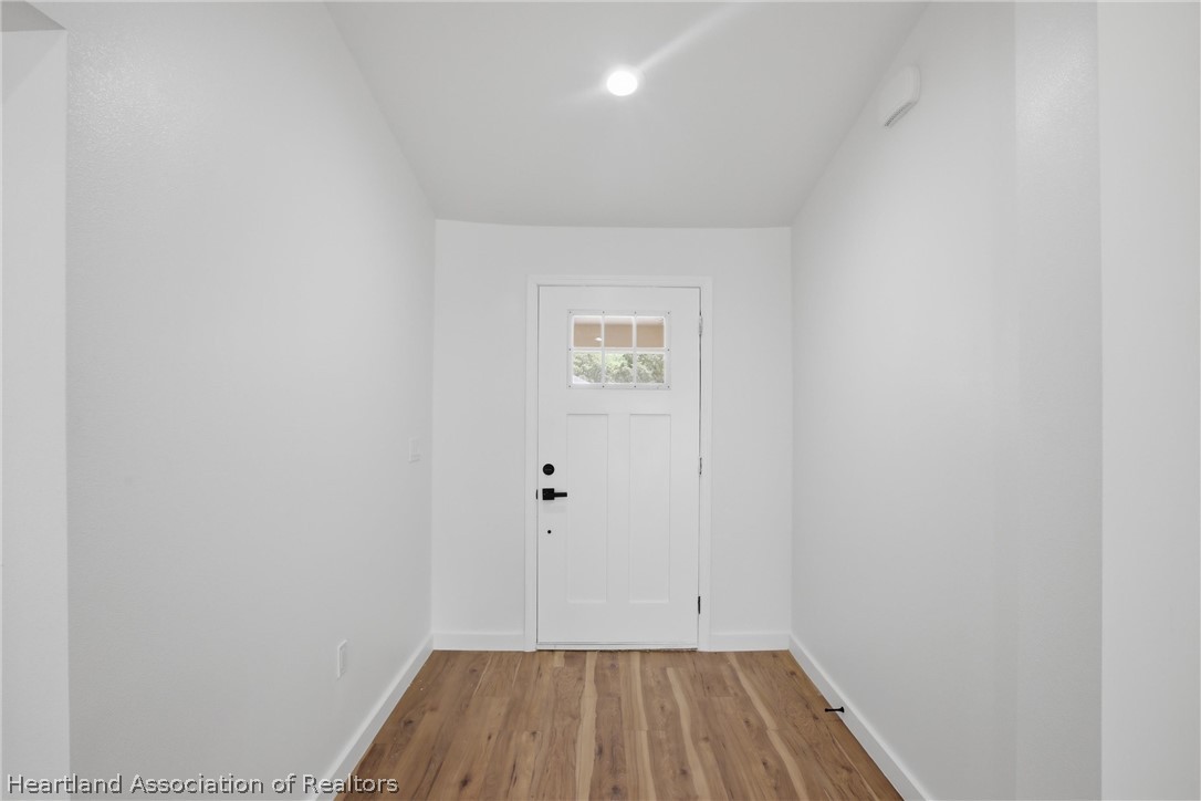 2031 W Myakka Road