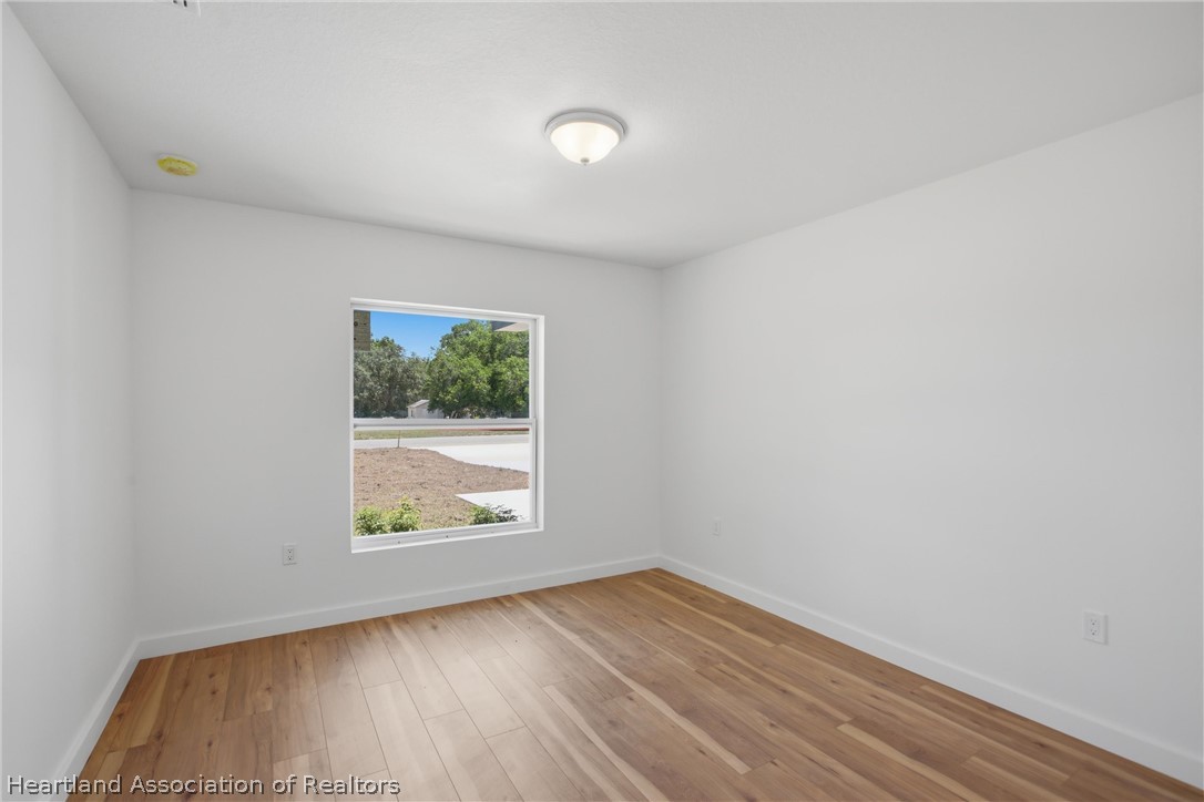 2031 W Myakka Road