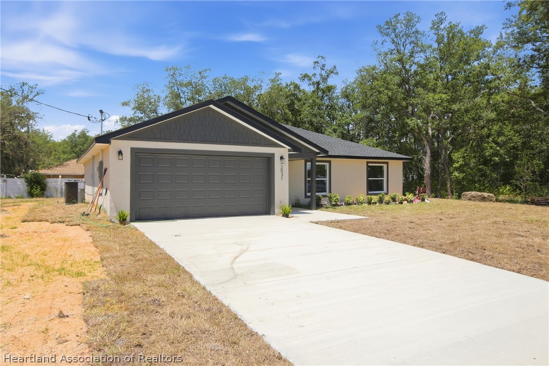 2031 W Myakka Road