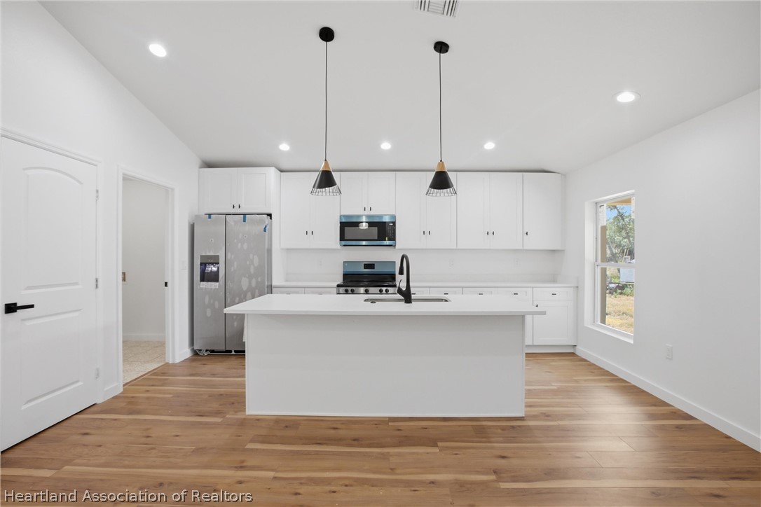 2031 W Myakka Road