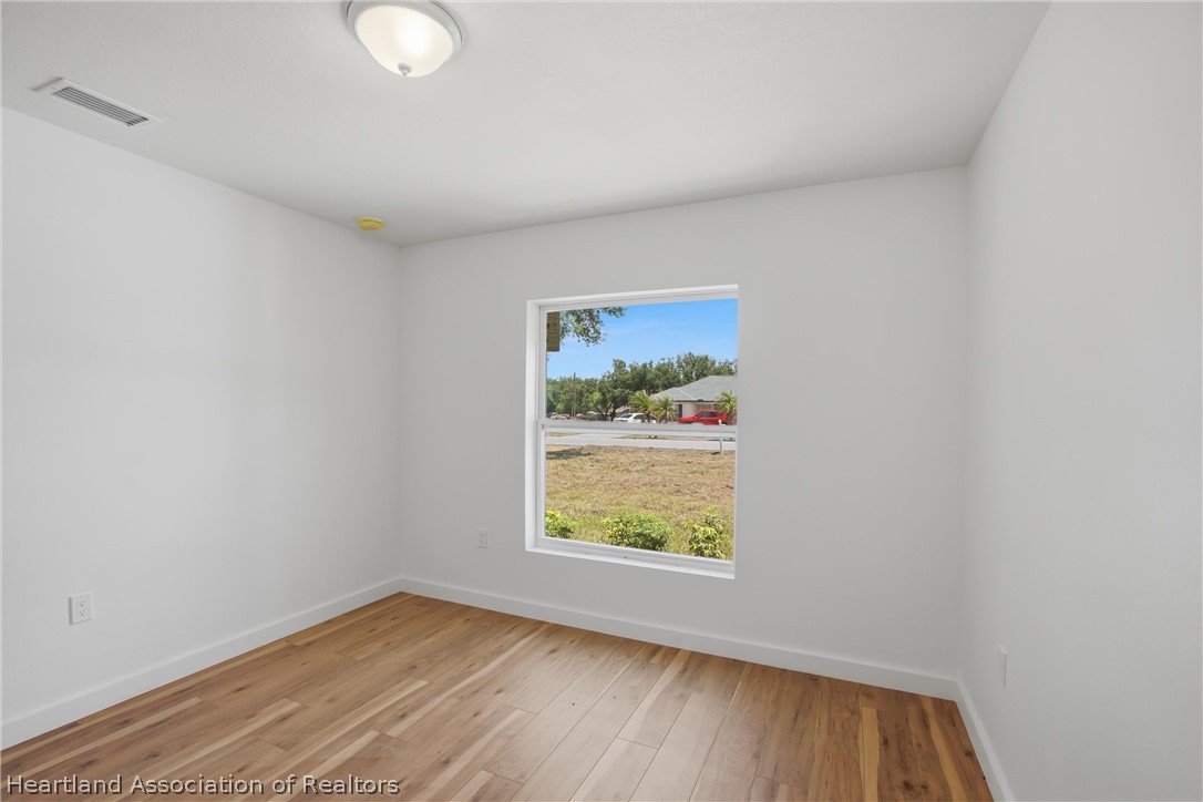 2031 W Myakka Road