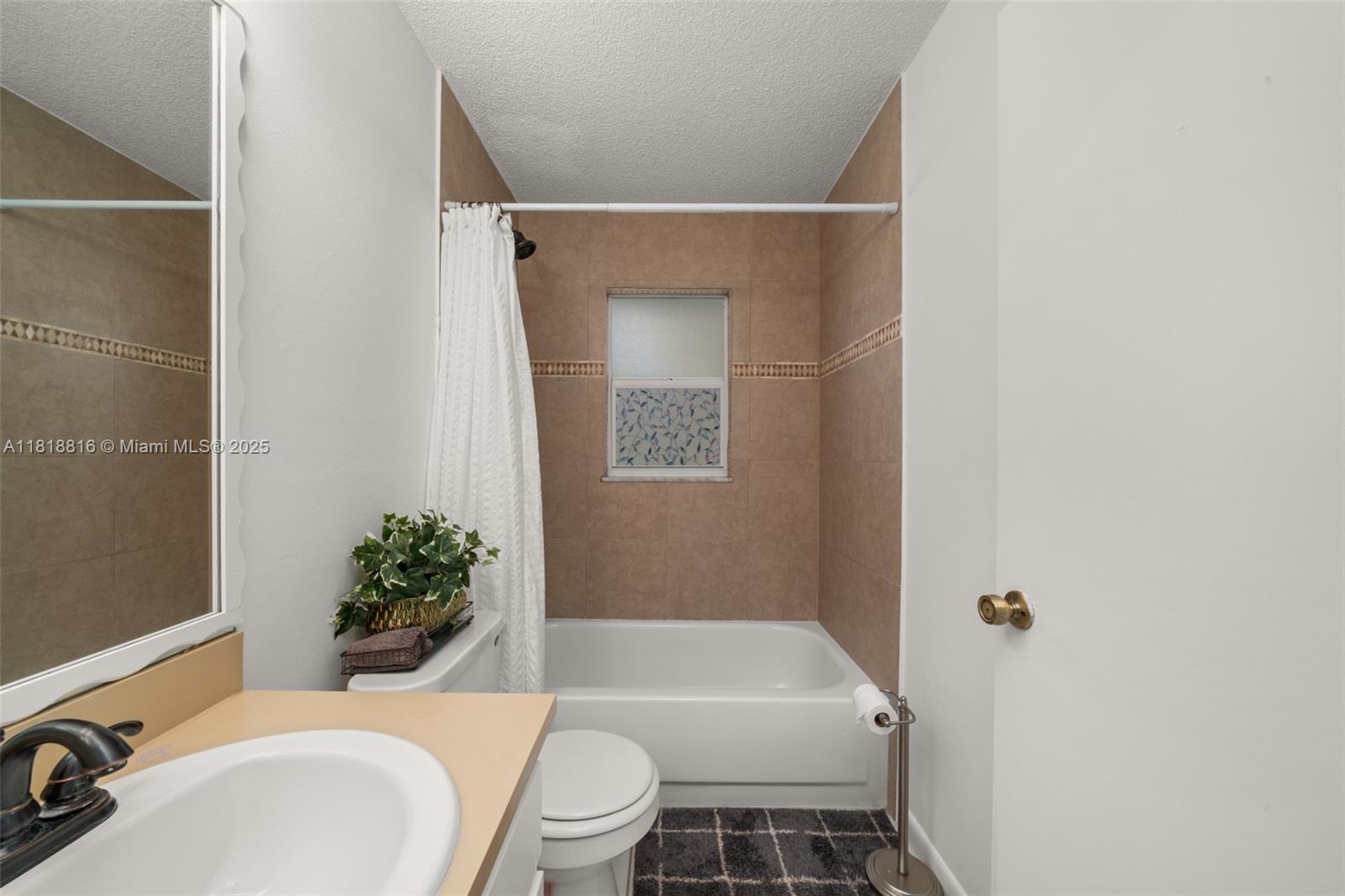 6032 Candler Terrace