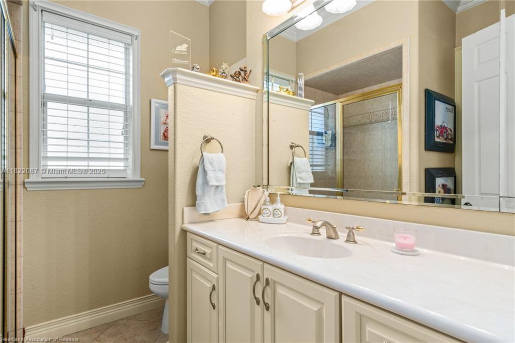 3859 Enchanted Oaks LN