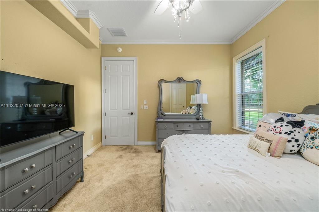 3859 Enchanted Oaks LN