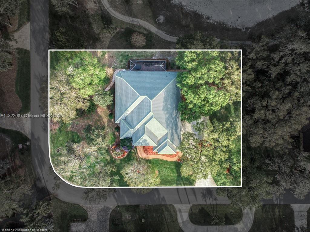 3859 Enchanted Oaks LN