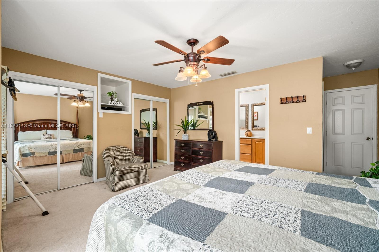 1561 Lakeview Drive Unit 969