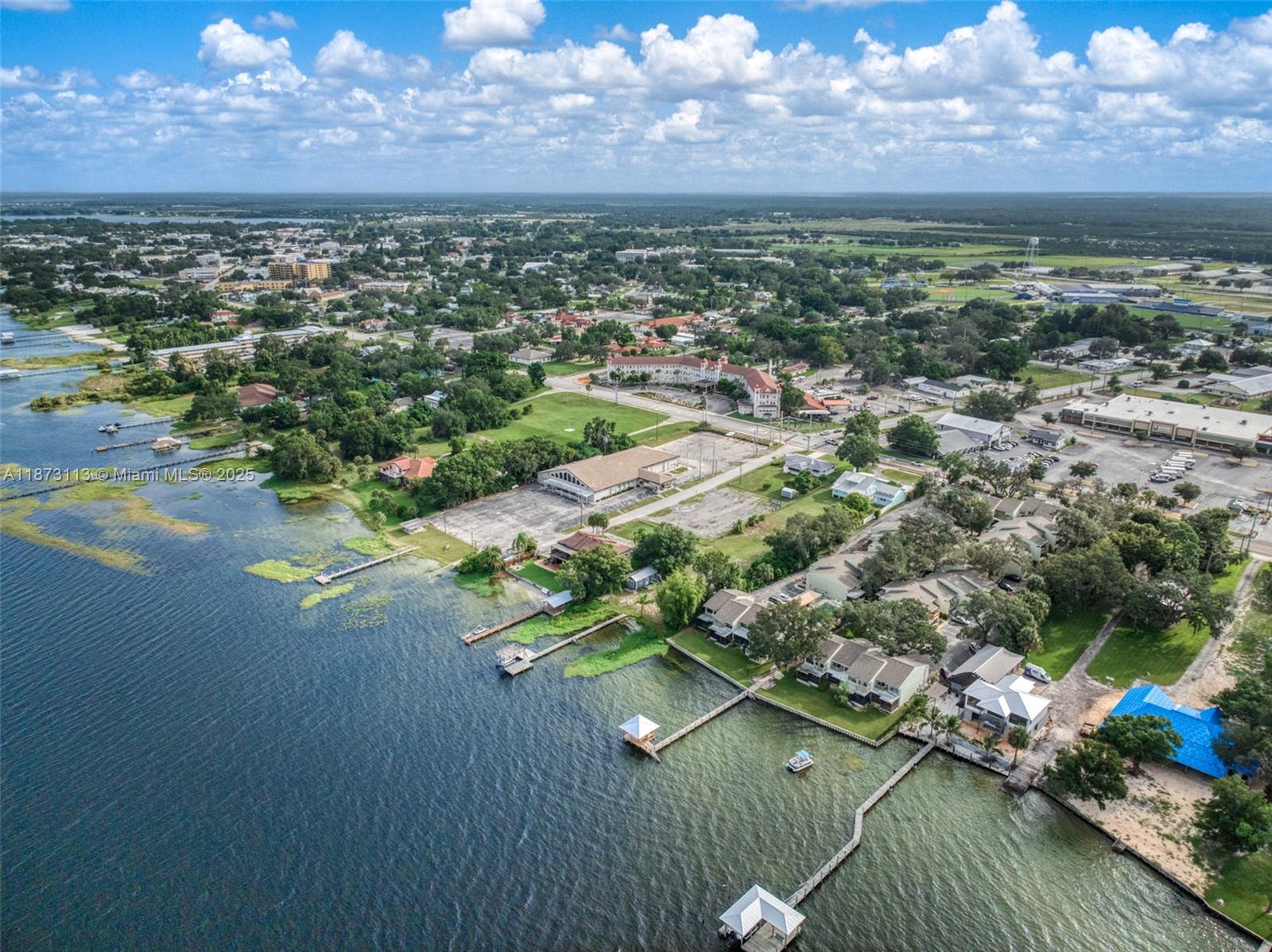 1561 Lakeview Drive Unit 969