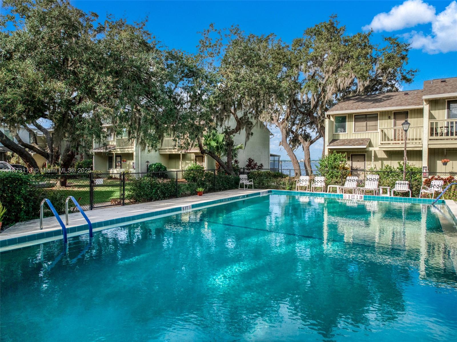 1561 Lakeview Drive Unit 969