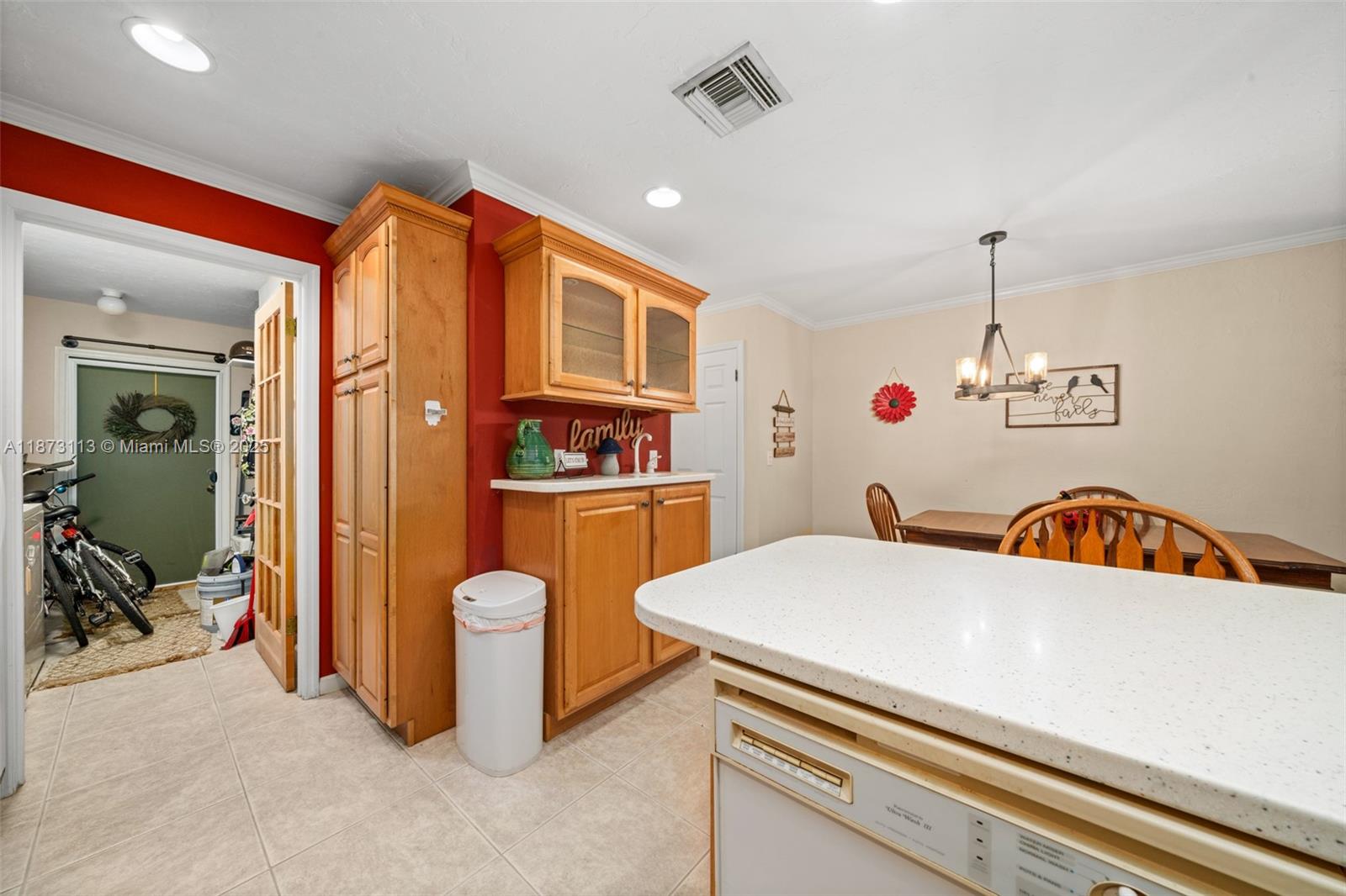 1561 Lakeview Drive Unit 969