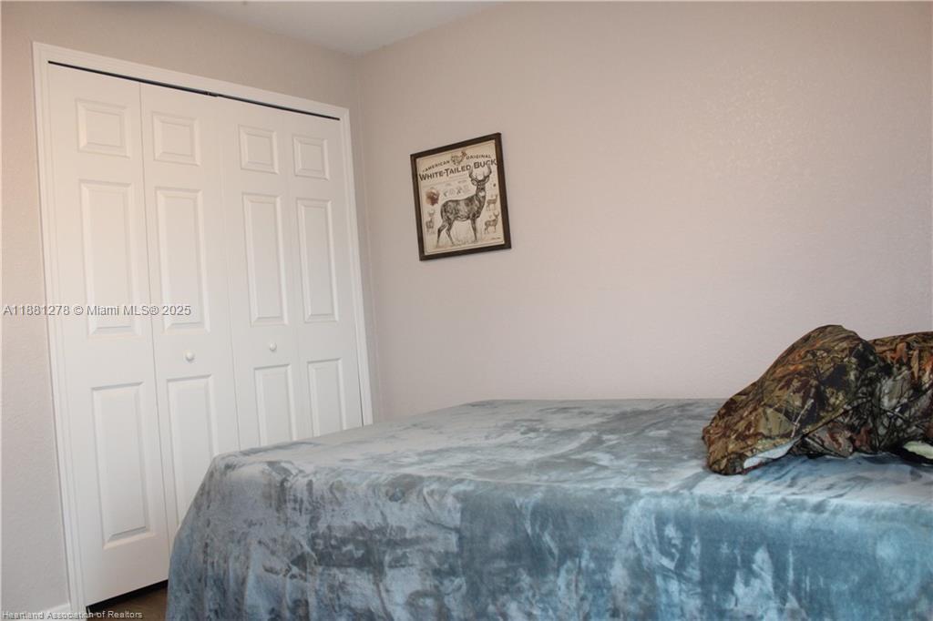 5195 Greenfields Run