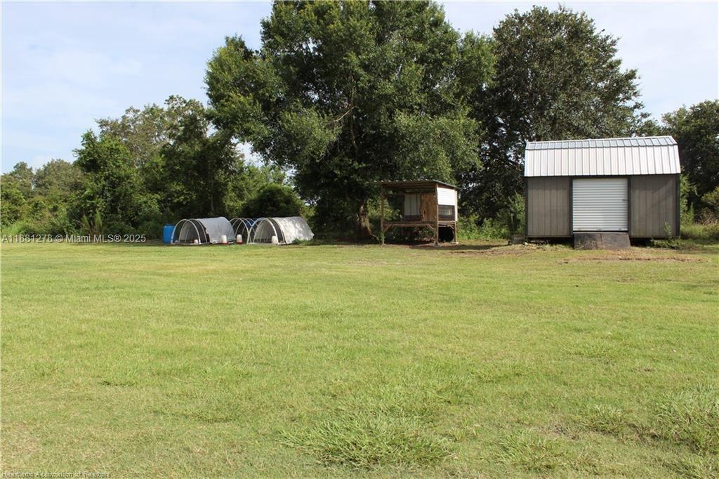 5195 Greenfields Run