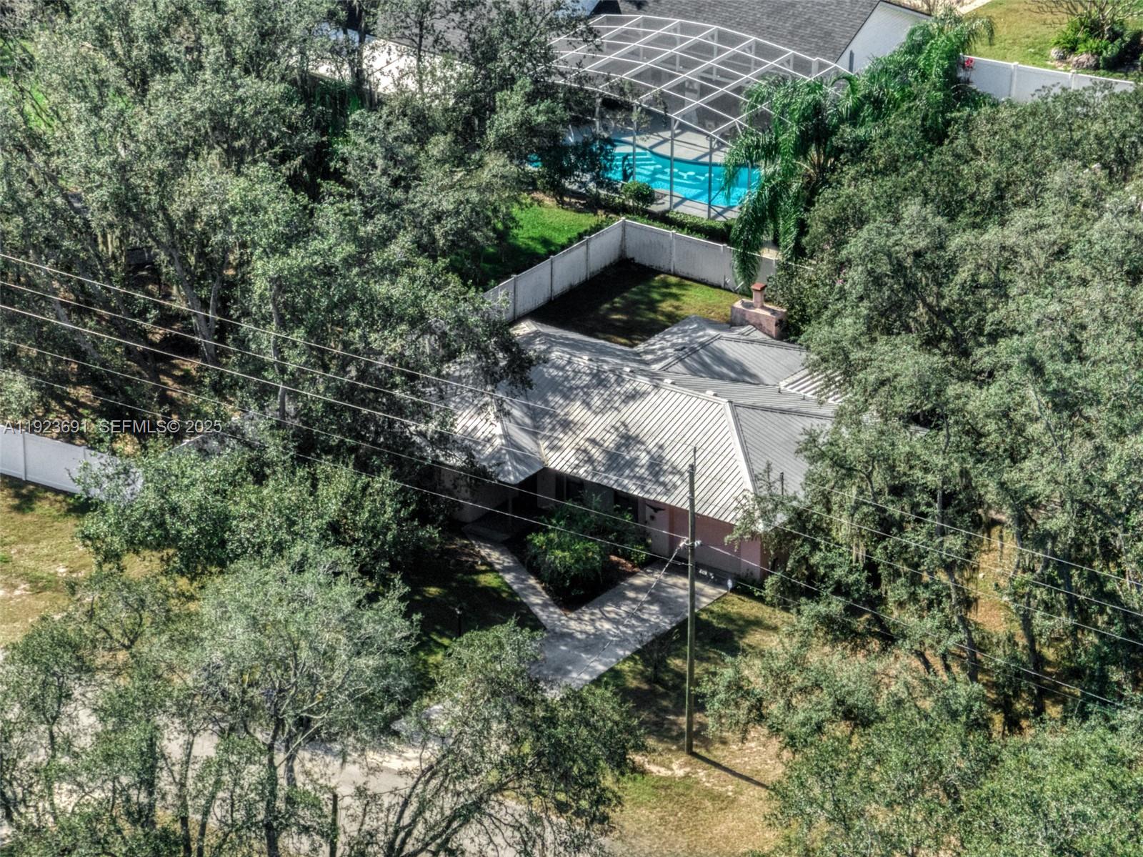 1771 & 1783 N Torrington Road