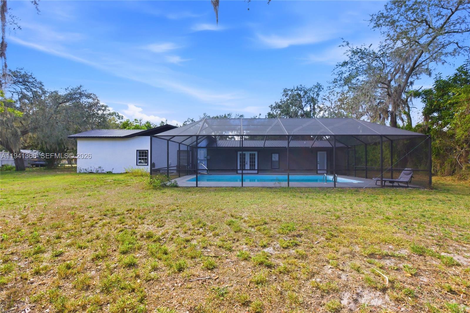 2124 Gardenview Road