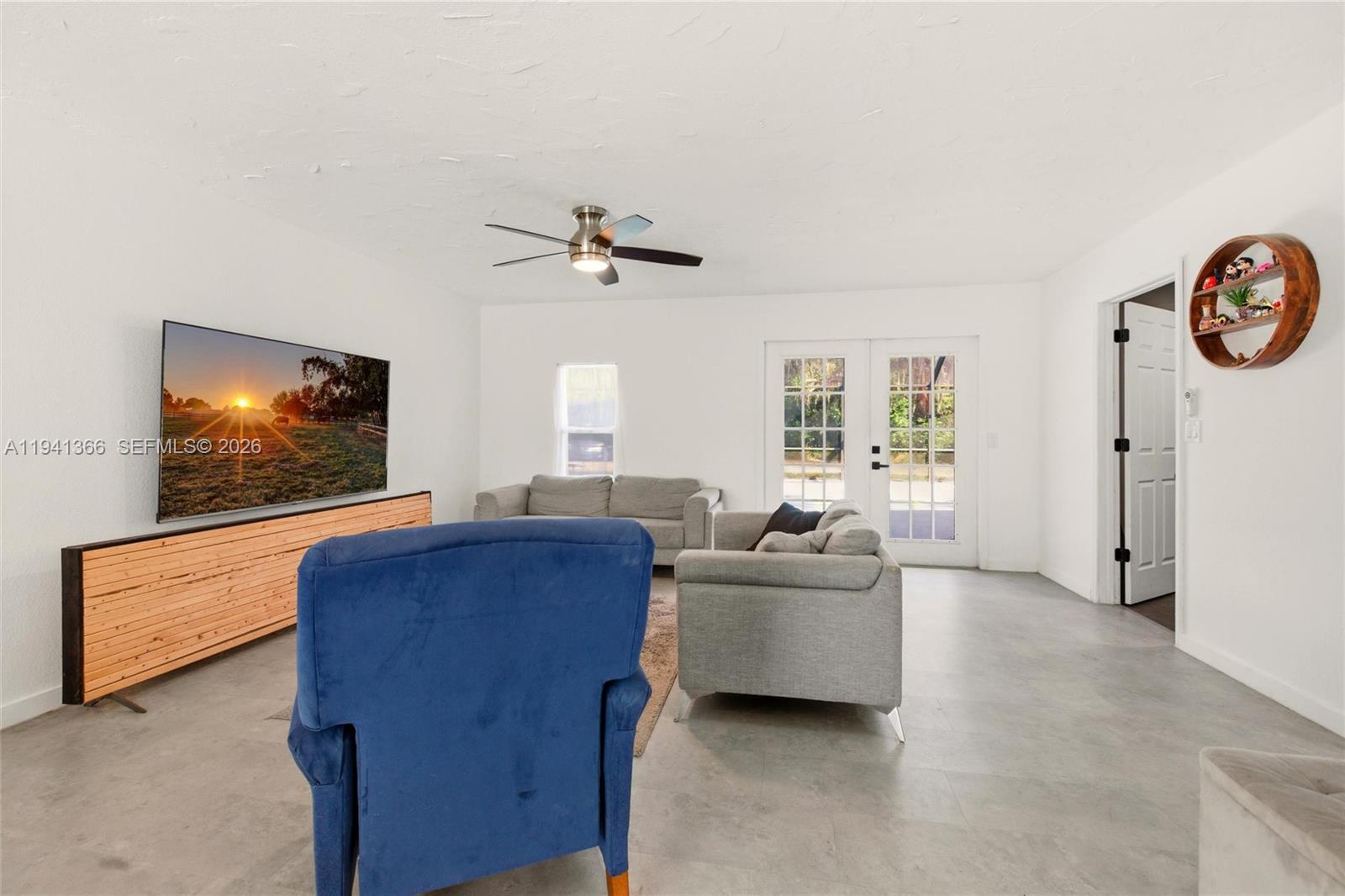 2124 Gardenview Road