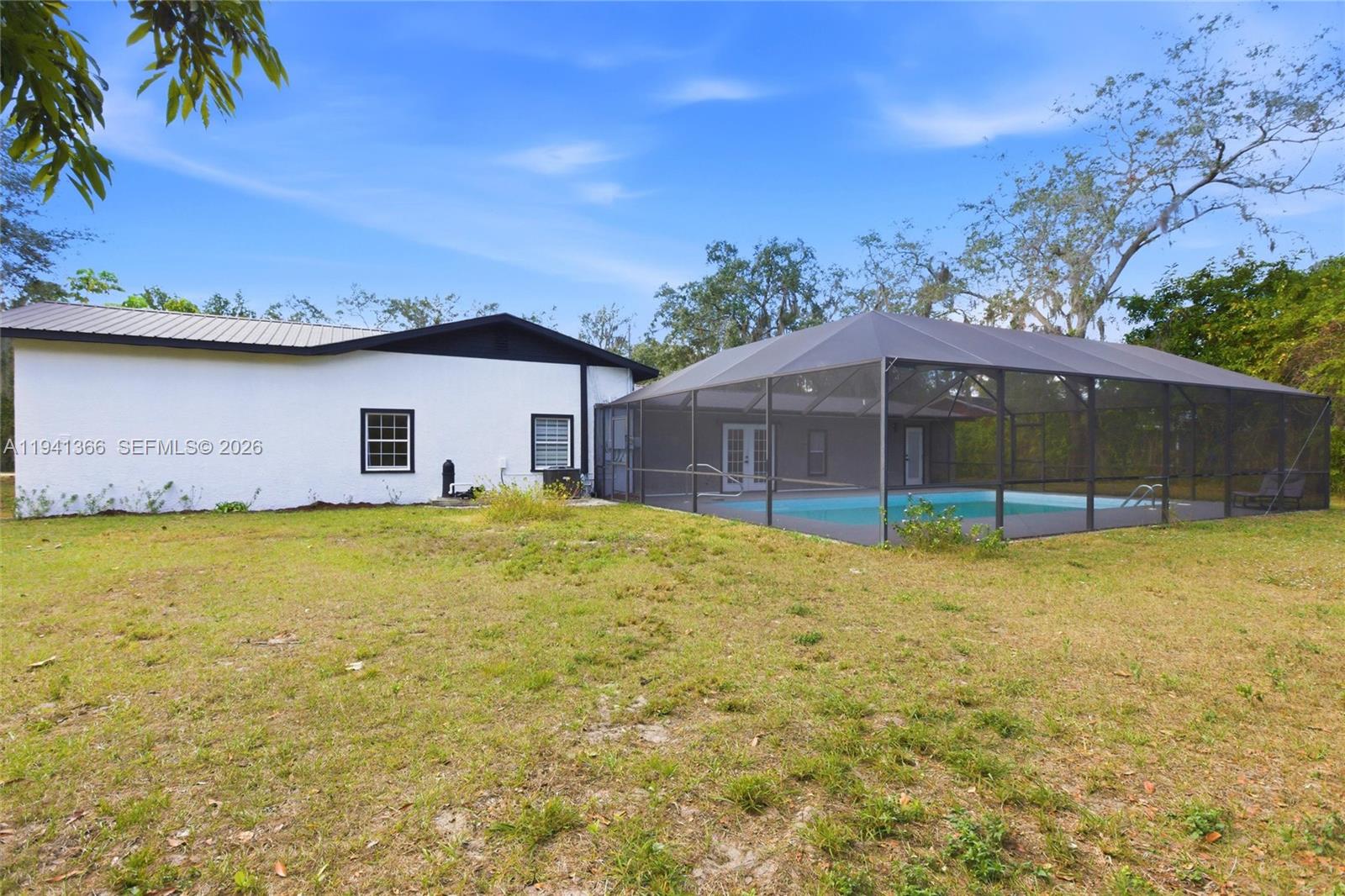 2124 Gardenview Road