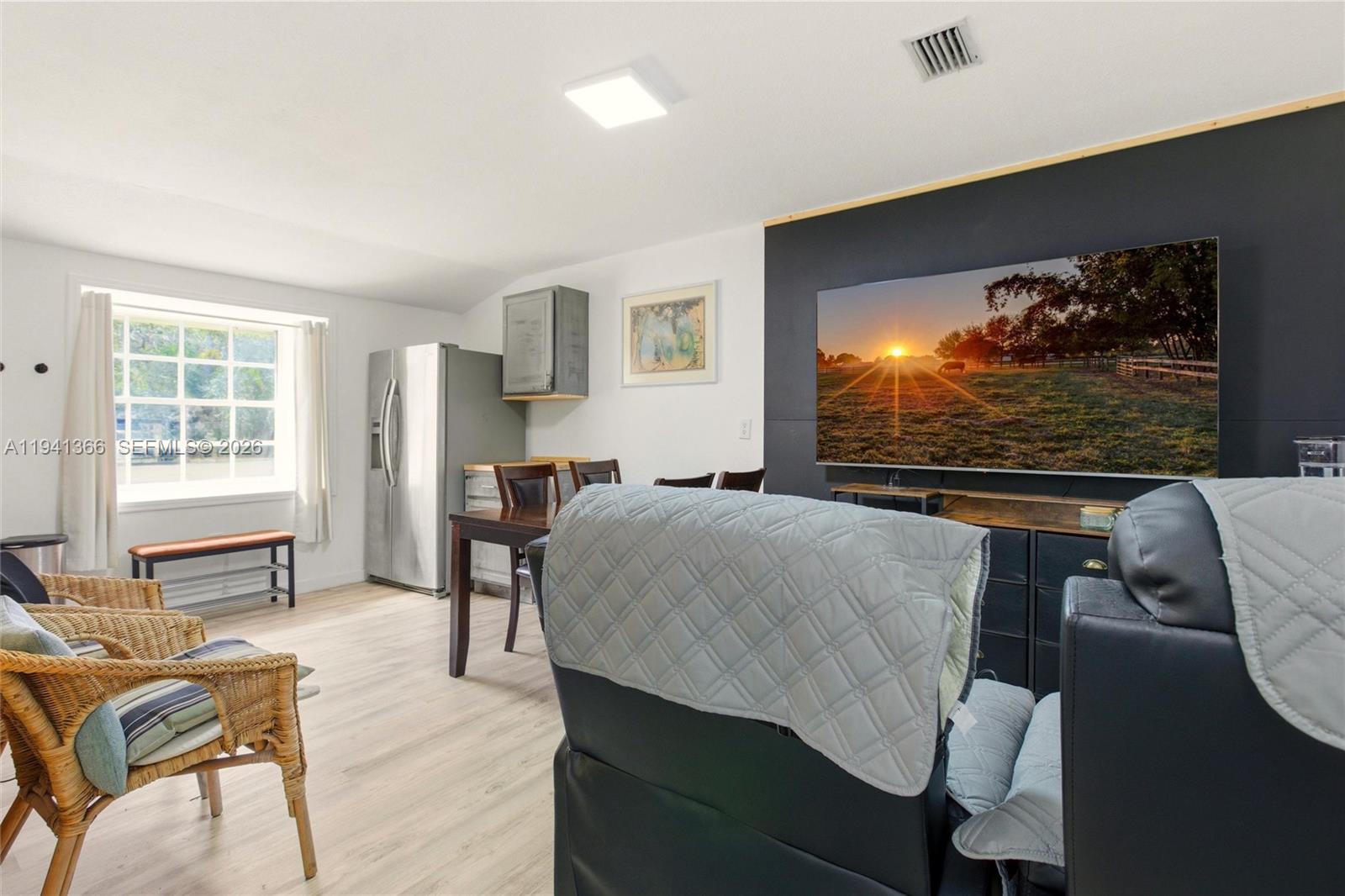 2124 Gardenview Road