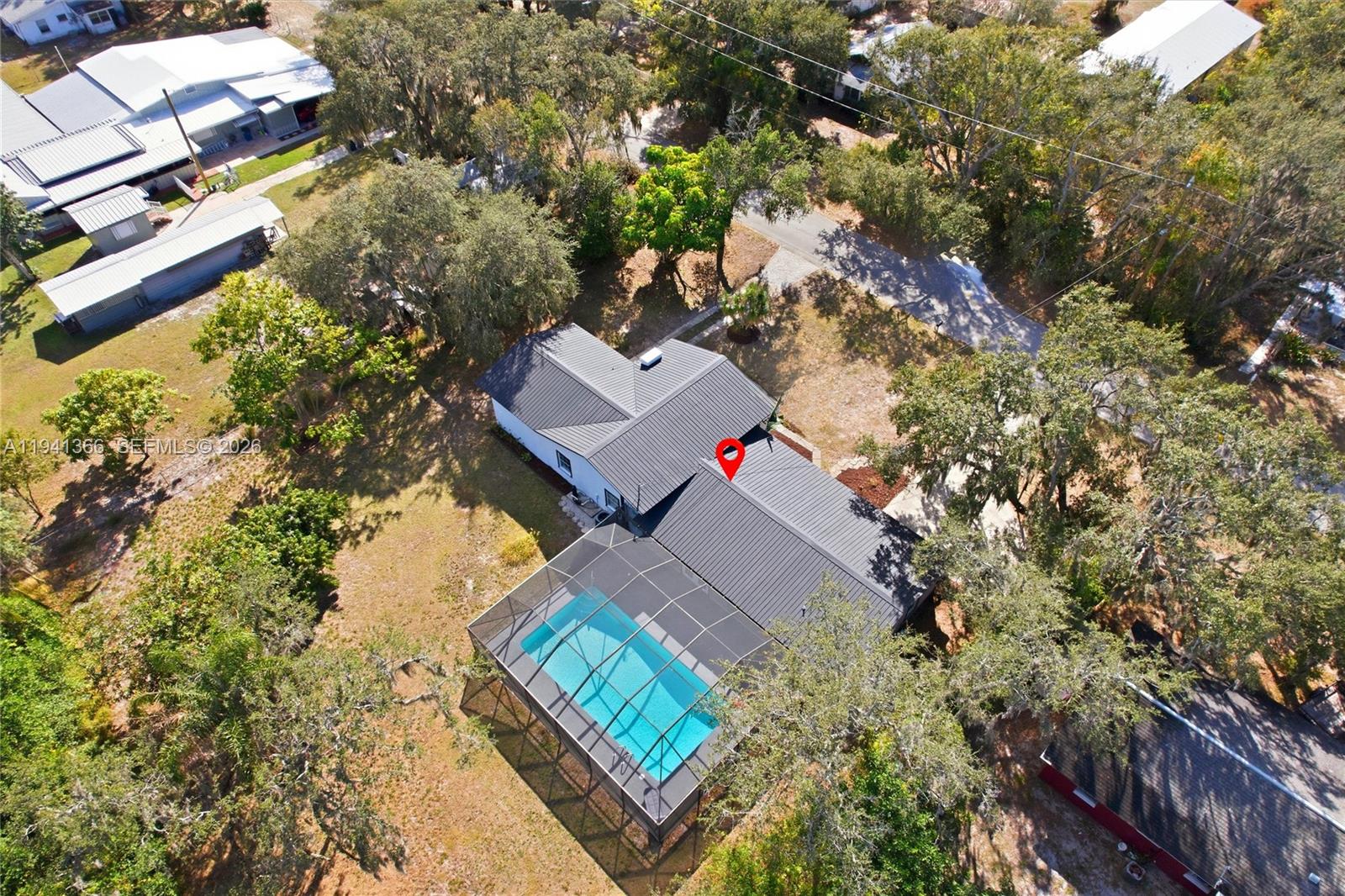 2124 Gardenview Road