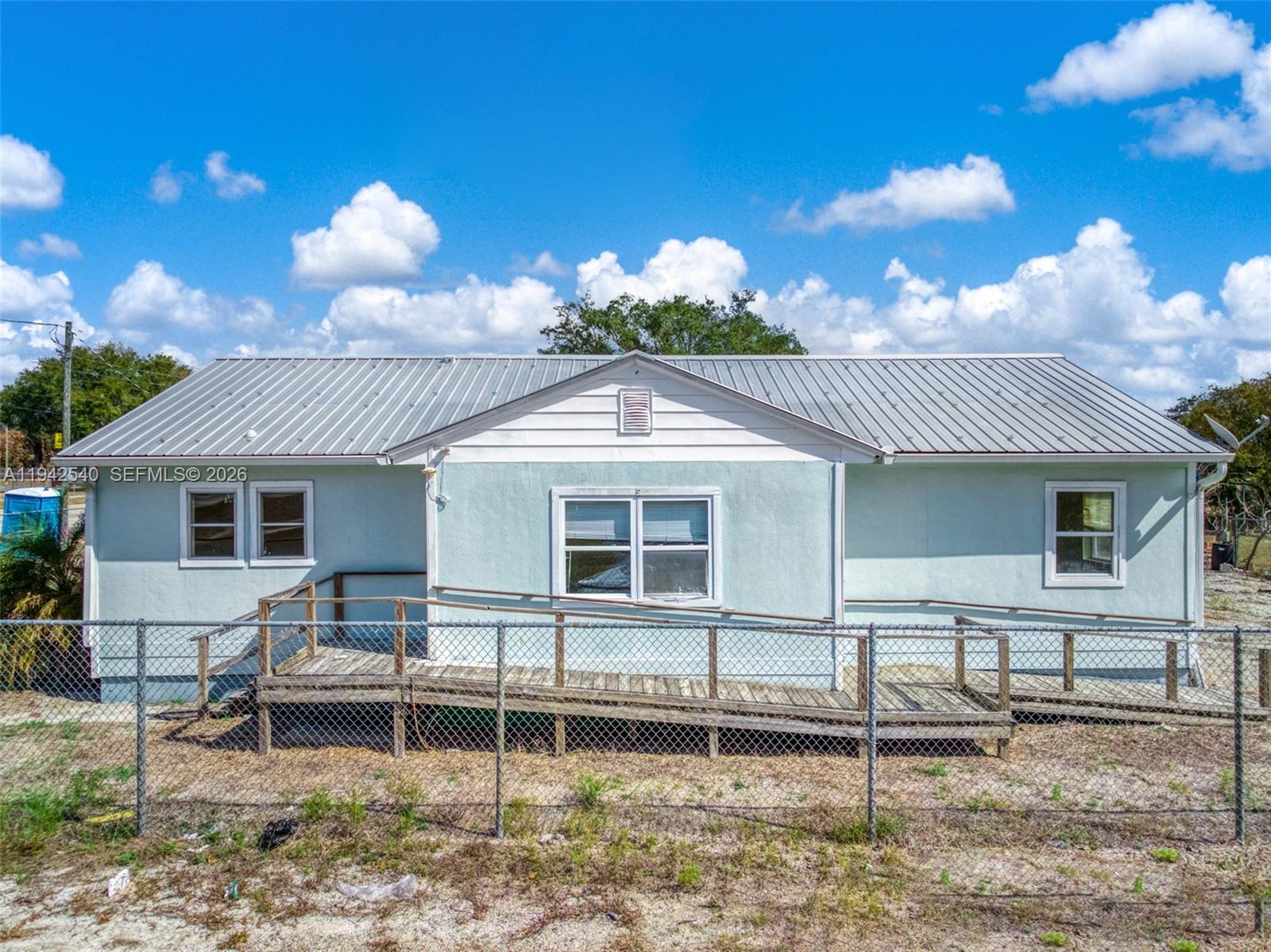 3603 Kenilworth Blvd