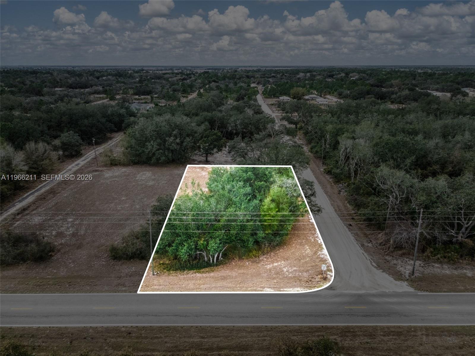 2713 W Hasbrouck Road