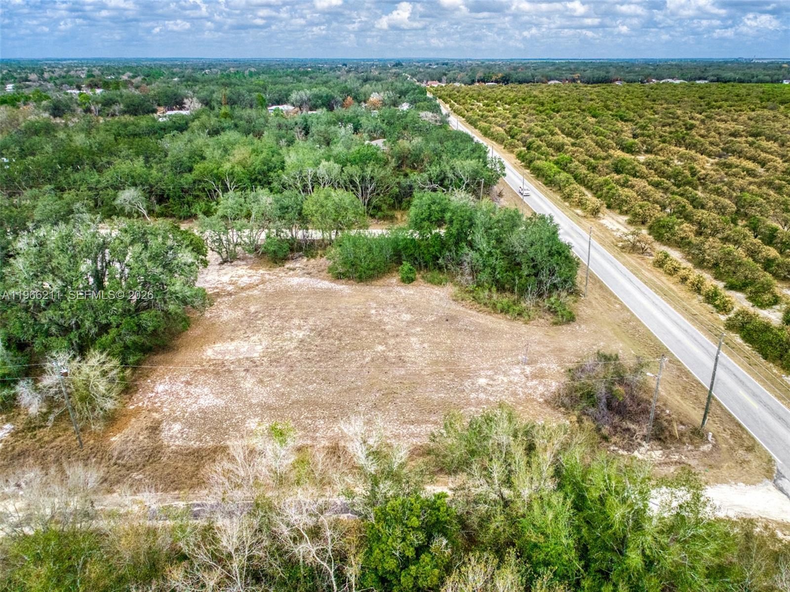 2713 W Hasbrouck Road