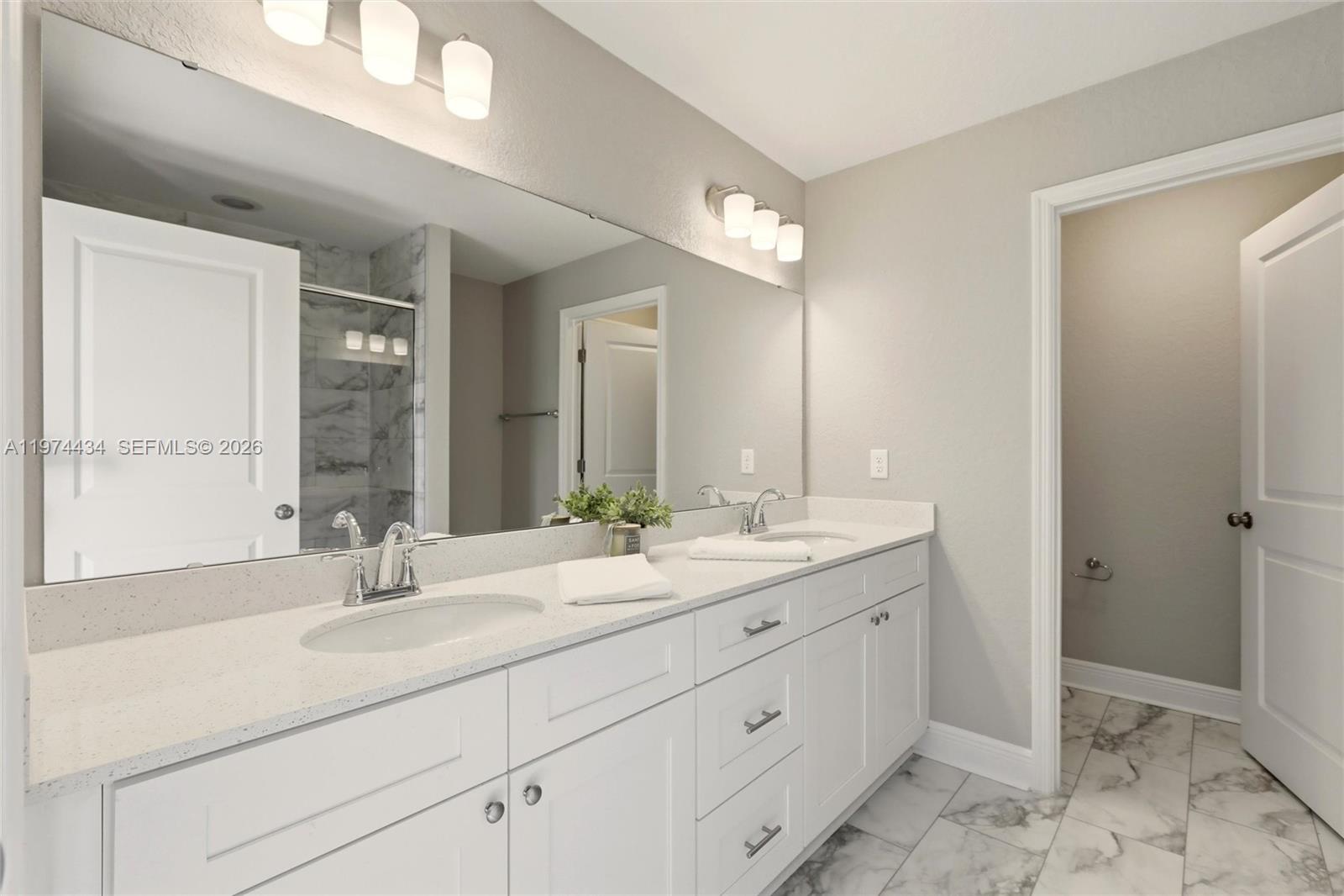 6823 Dickinson Drive