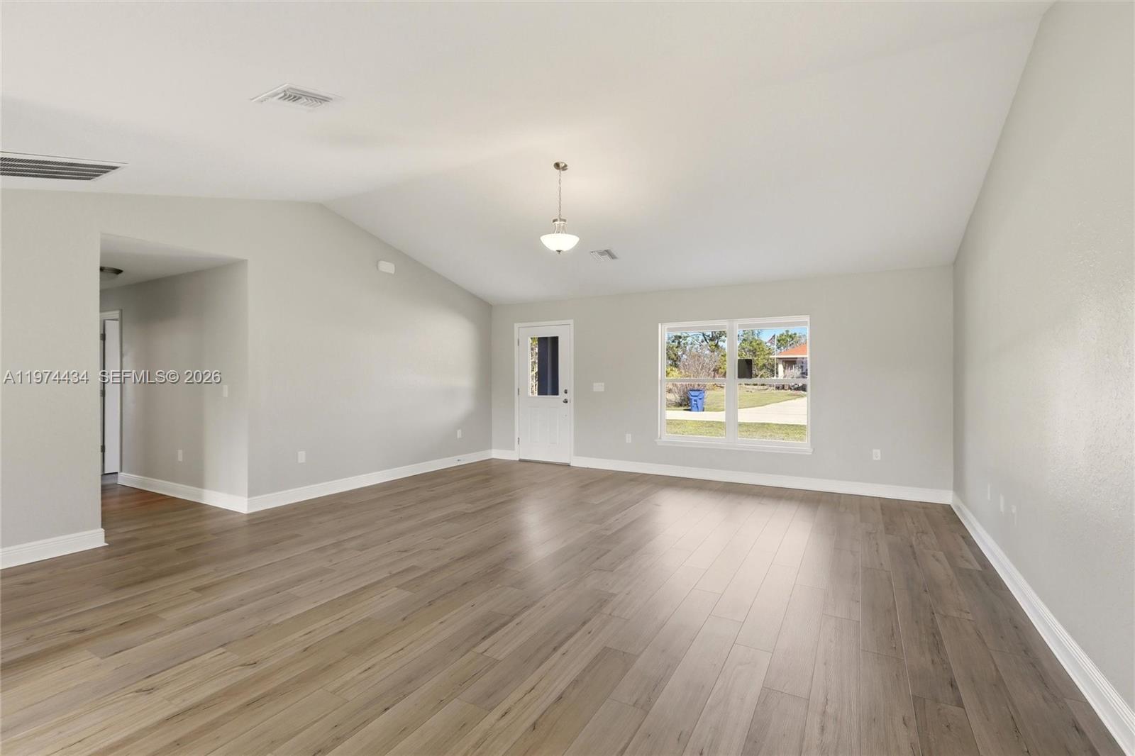 6823 Dickinson Drive