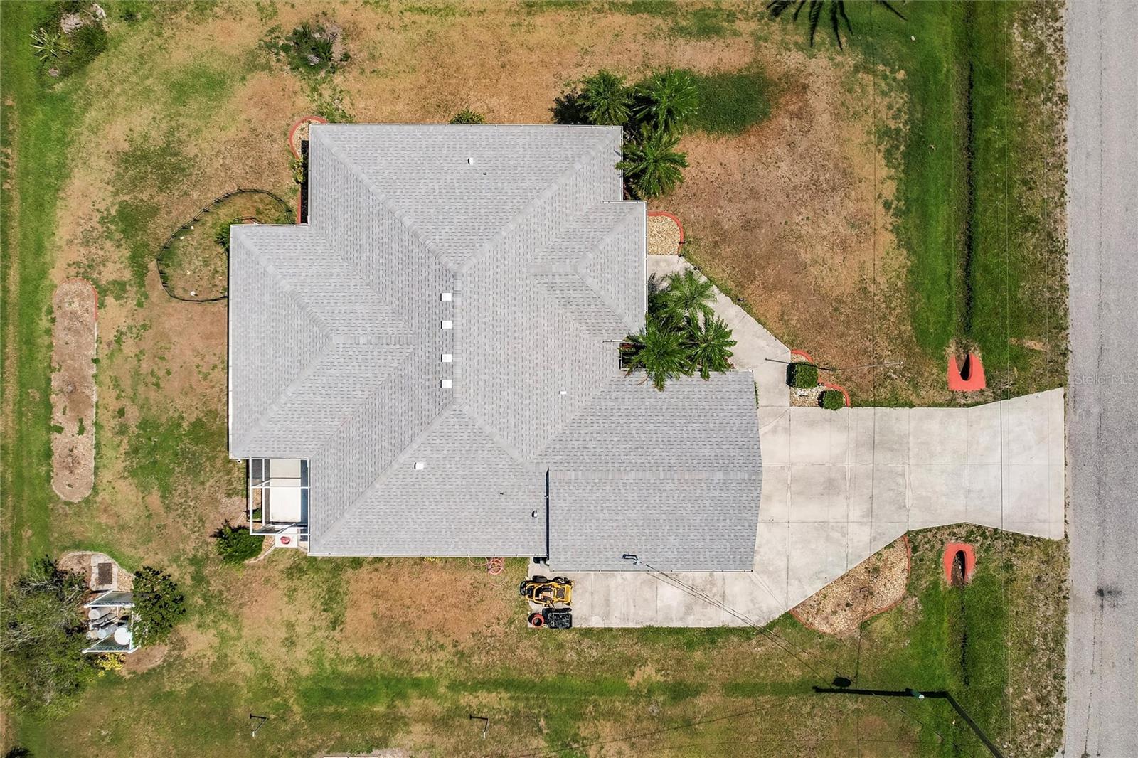 8230 SW LIVERPOOL RD