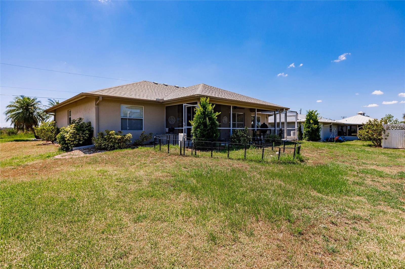 8230 SW LIVERPOOL RD