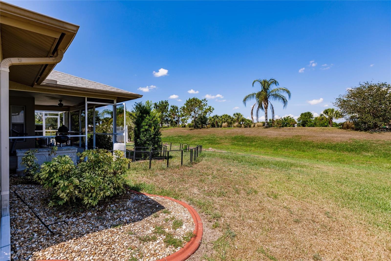 8230 SW LIVERPOOL RD