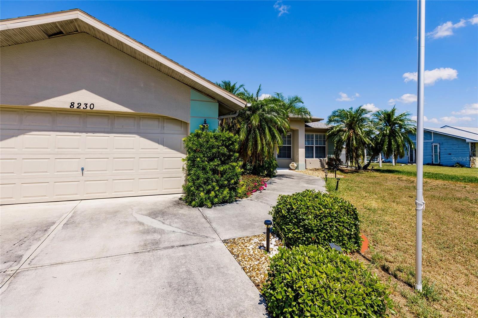 8230 SW LIVERPOOL RD