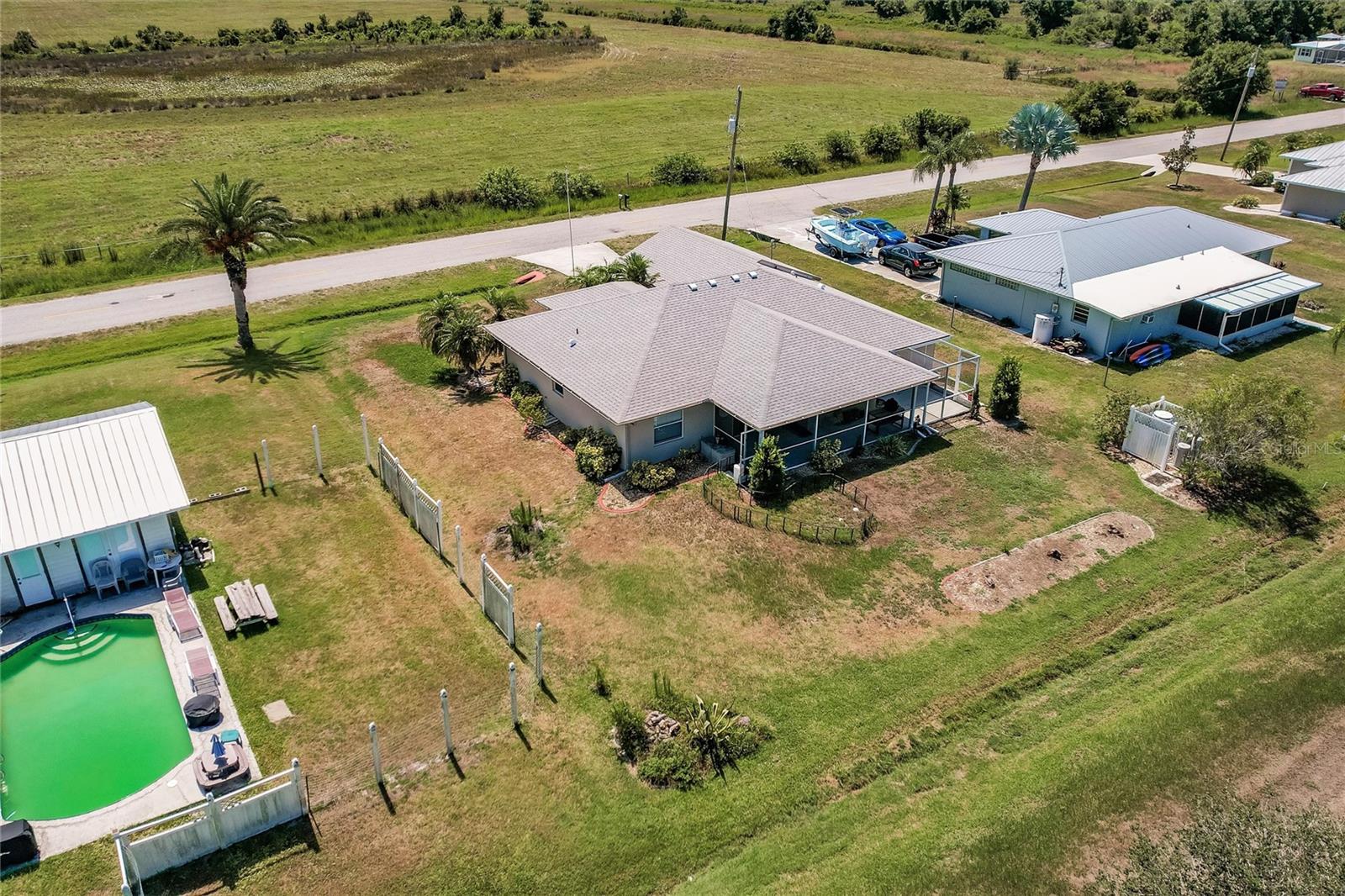 8230 SW LIVERPOOL RD