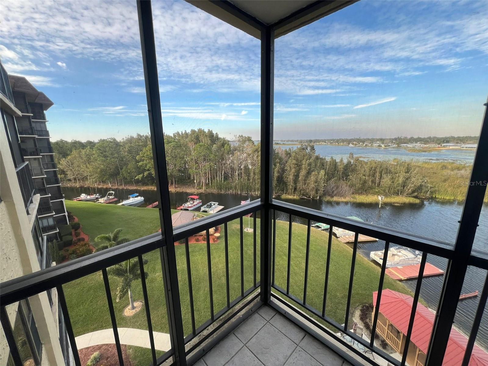 117 COUNTRY CLUB DR #603