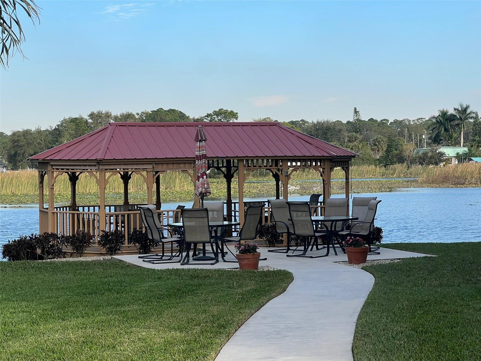 117 COUNTRY CLUB DR #603