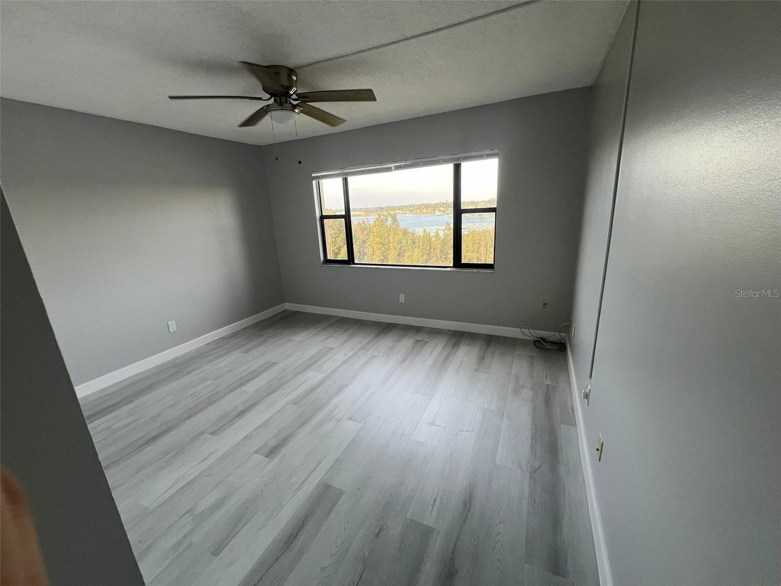 117 COUNTRY CLUB DR #603