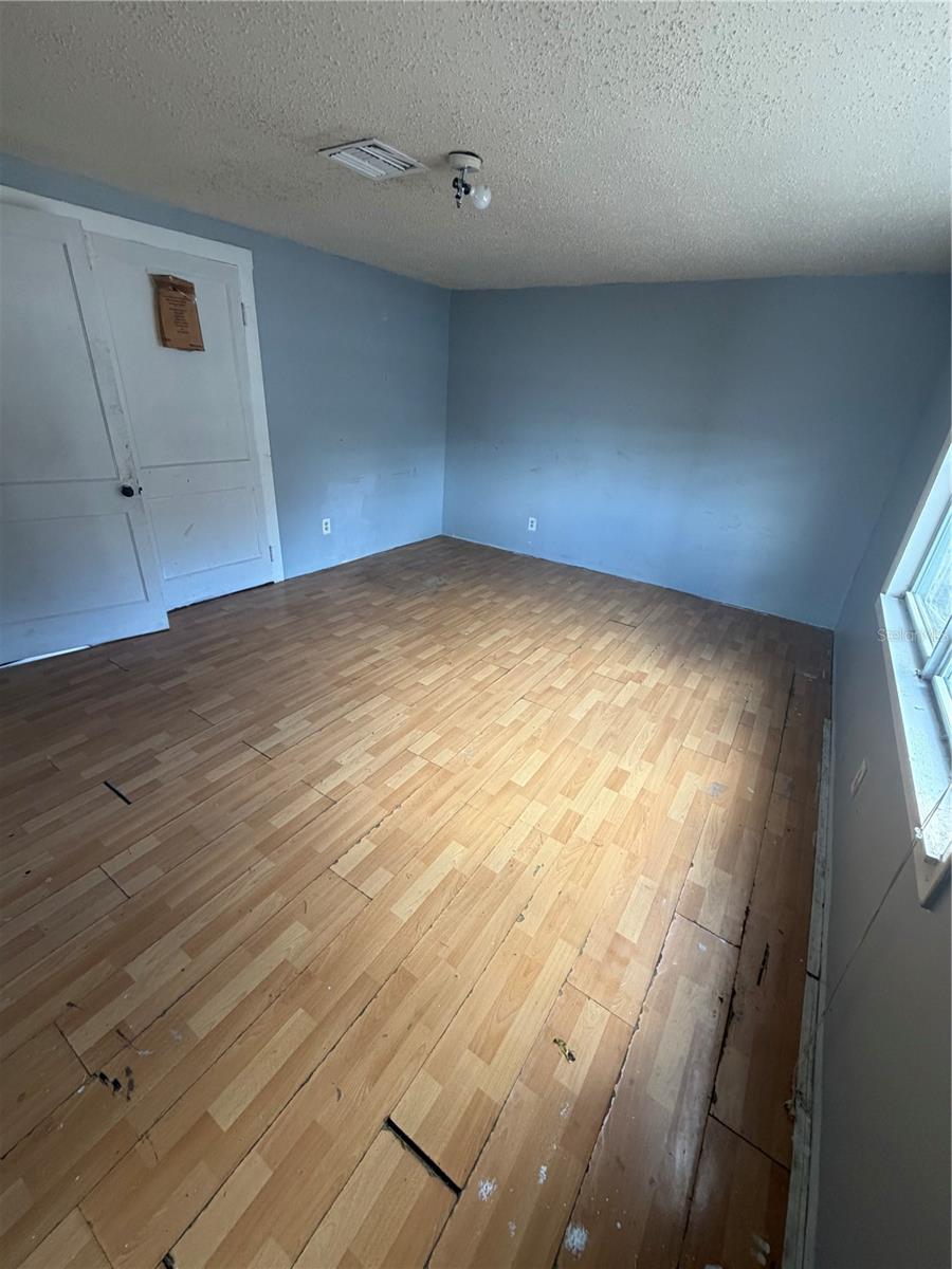 3603 KENILWORTH BLVD