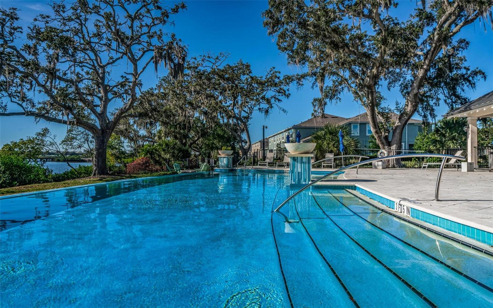 2013 SUNSET WIND LOOP