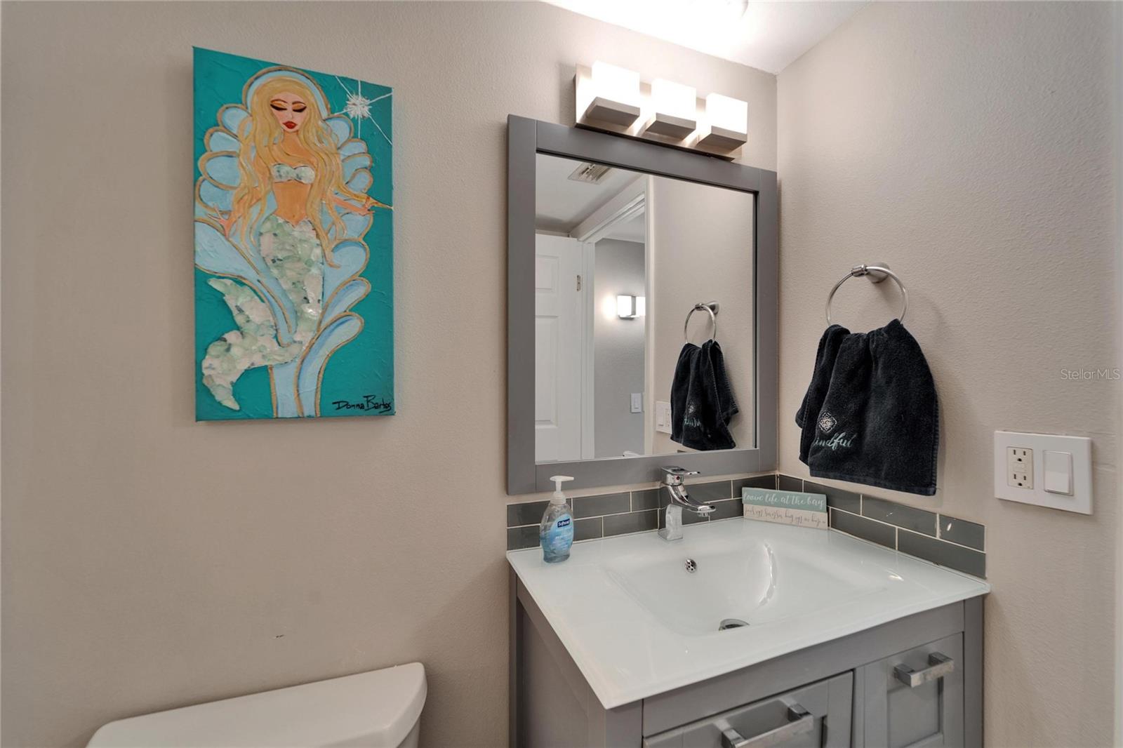 7700 SUN ISLAND DR S #107