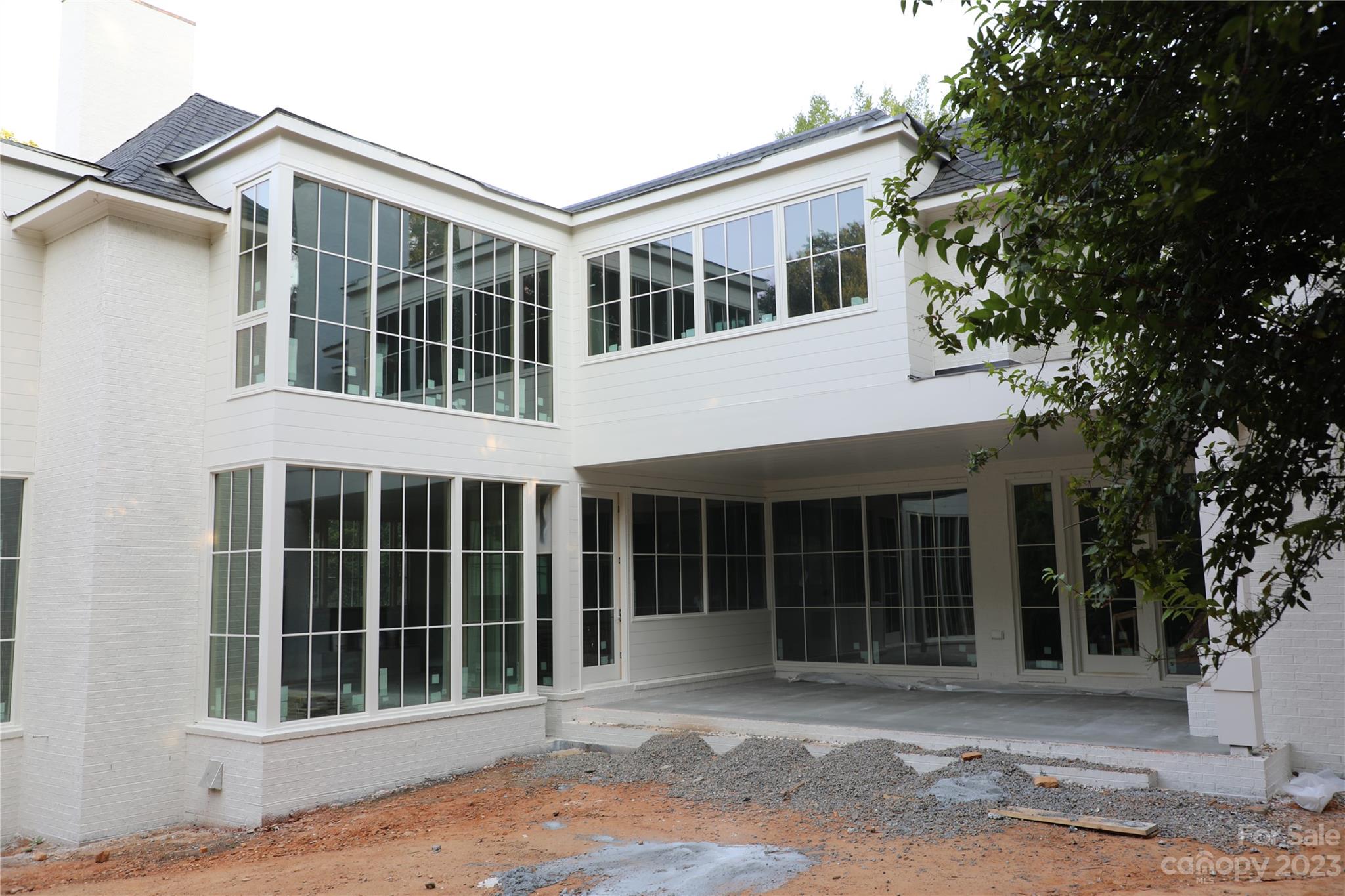 911 Colville Road