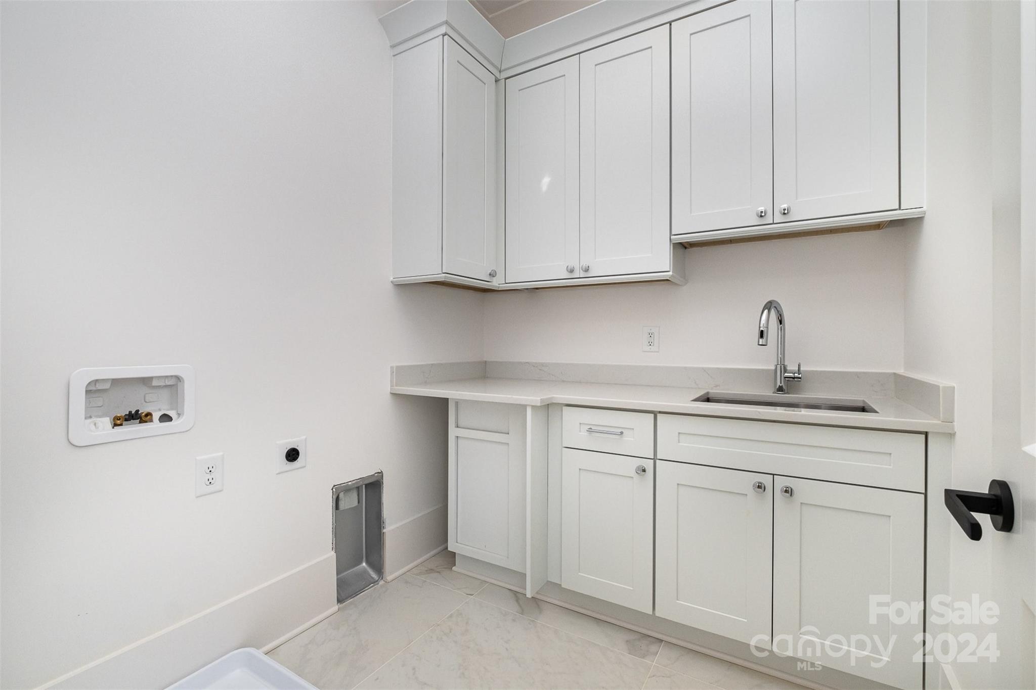 4022 Peggy Oaks Lane Unit: Bldg 4 Unit B L17