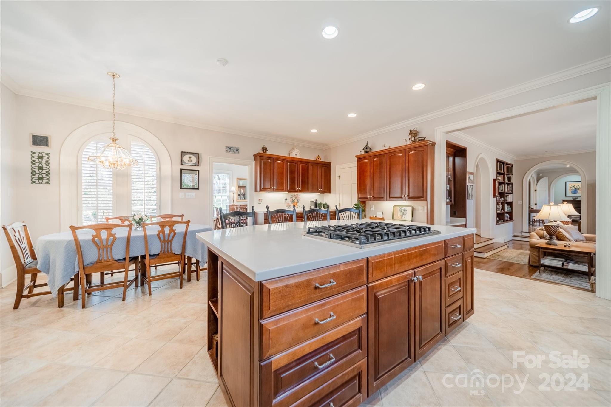 3825 Mooreland Farms Road