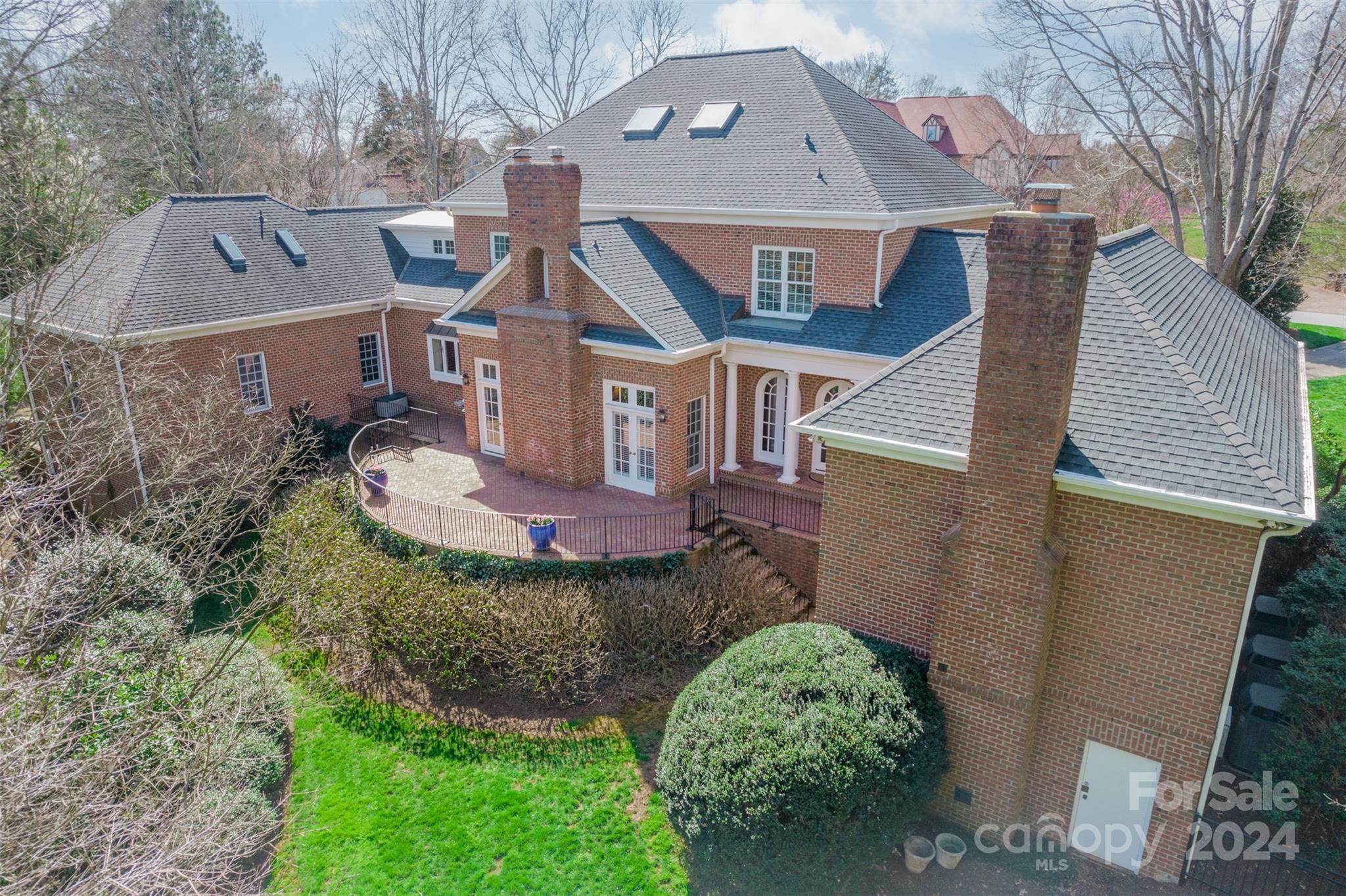 3825 Mooreland Farms Road